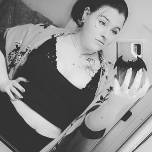 Meet your Posher, Alexandra